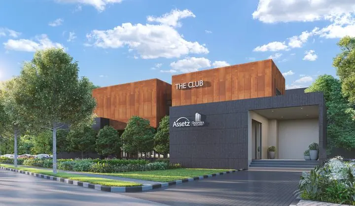 Clubhouse entrance